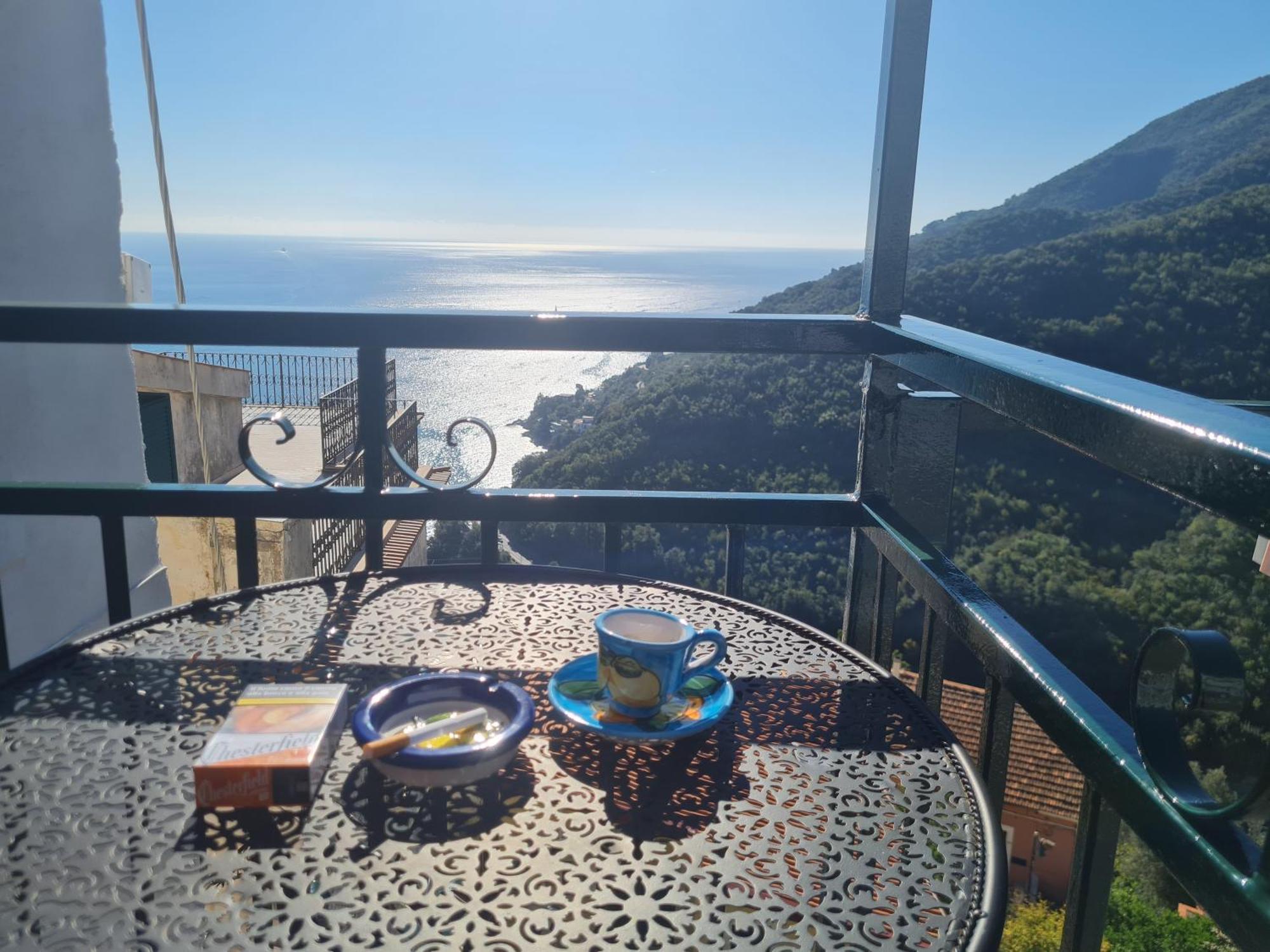 Beb I Due Fratelli Bed & Breakfast Vietri sul Mare Exterior photo